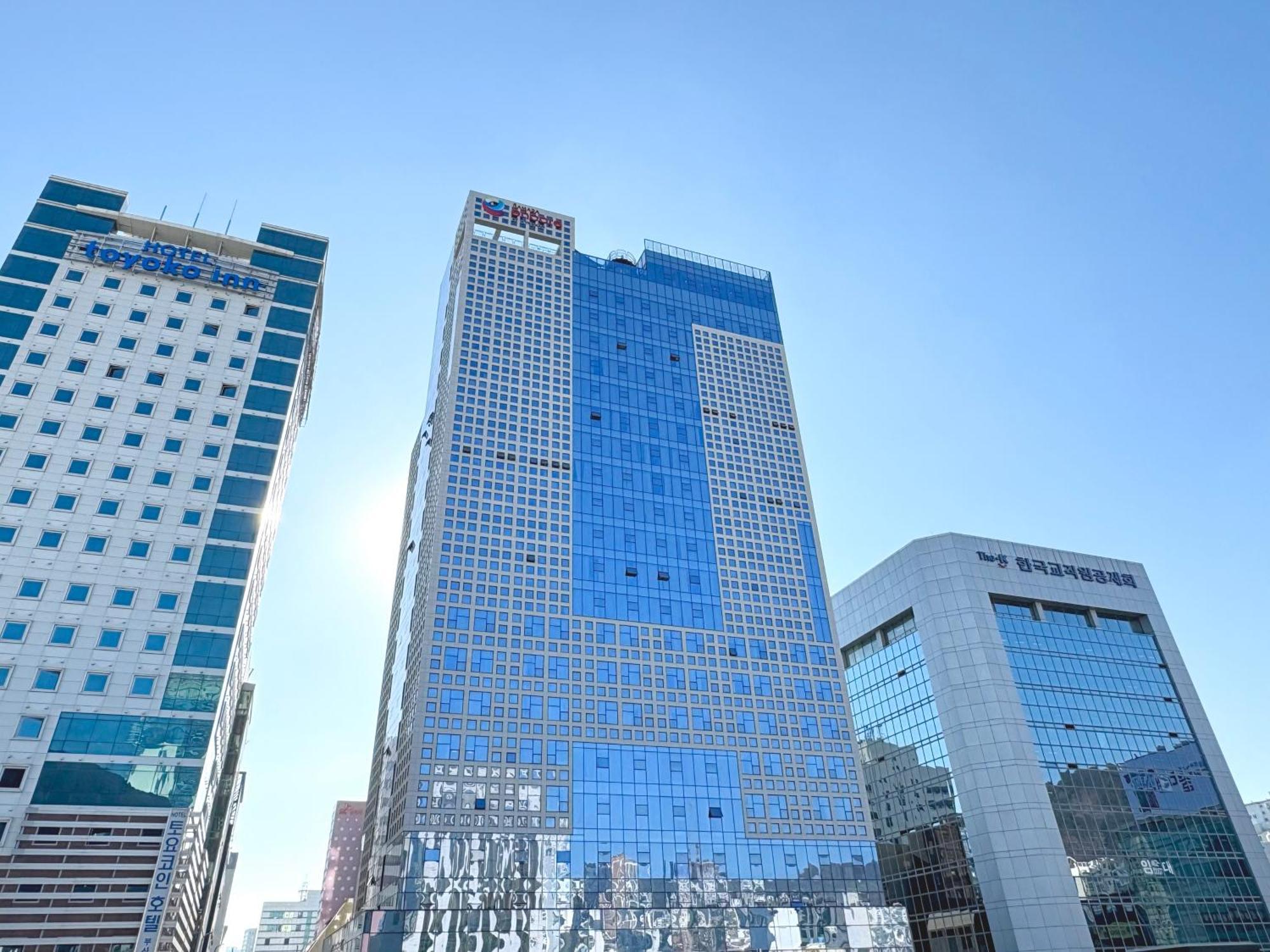 Ramada Encore By Wyndham Busan Station Екстериор снимка