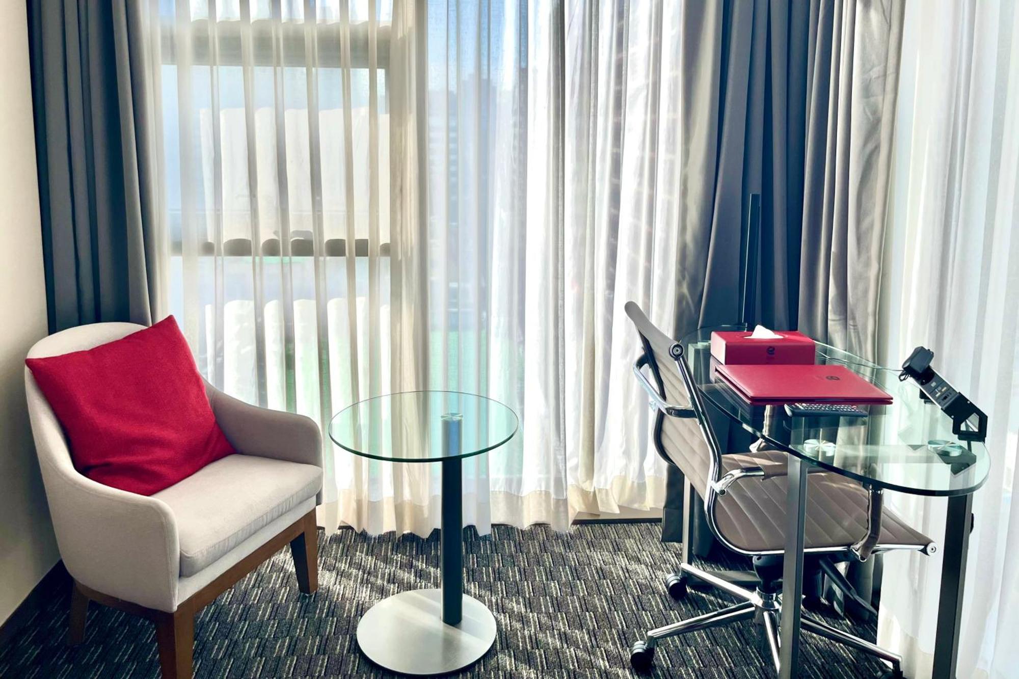 Ramada Encore By Wyndham Busan Station Екстериор снимка